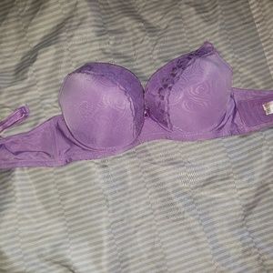 Strapless or Regular Bra. 38F (DDD)